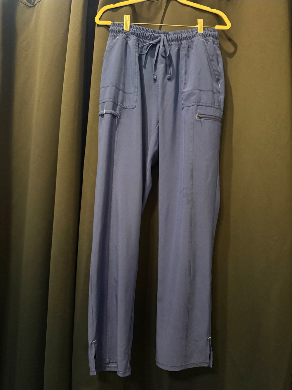Women’s Scrub Pants- Electric Blue With Turquoise Trim.